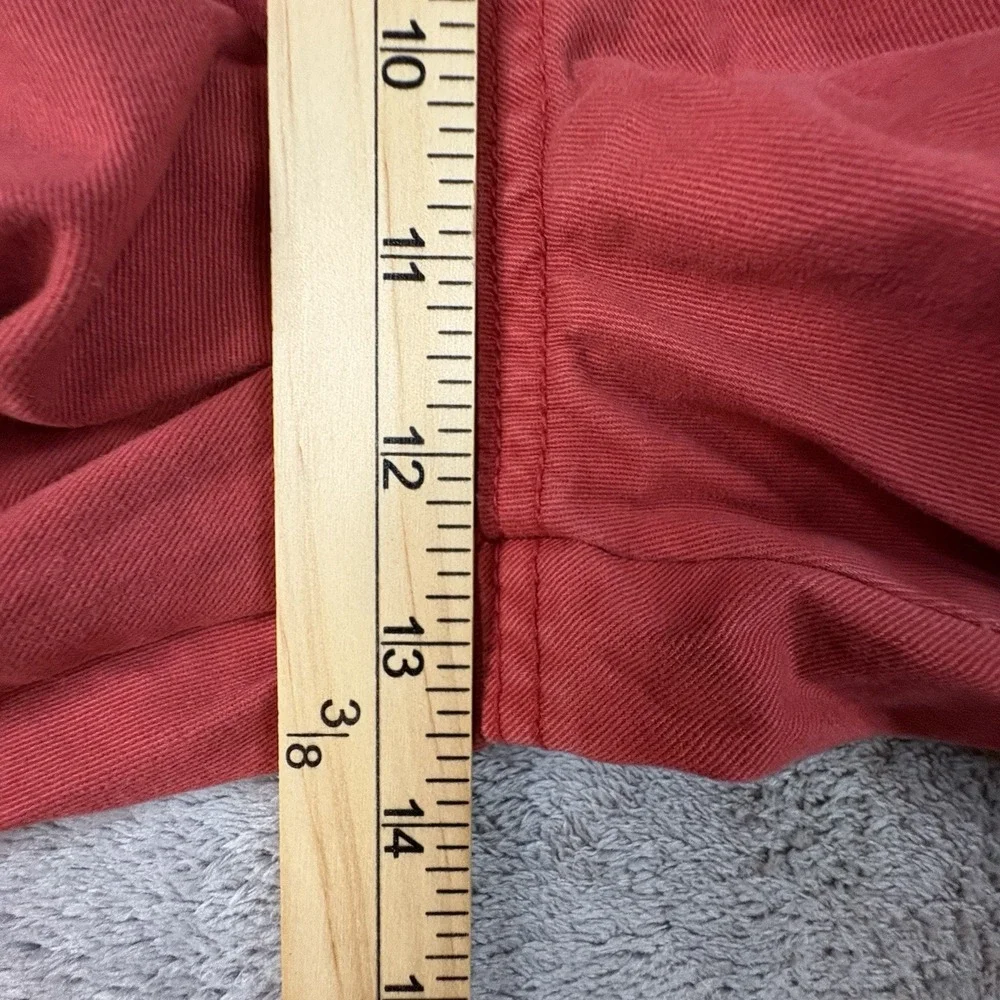 Old Navy Men's 38 Red Coral Broken In Khaki Shorts Classic Length Flat Front